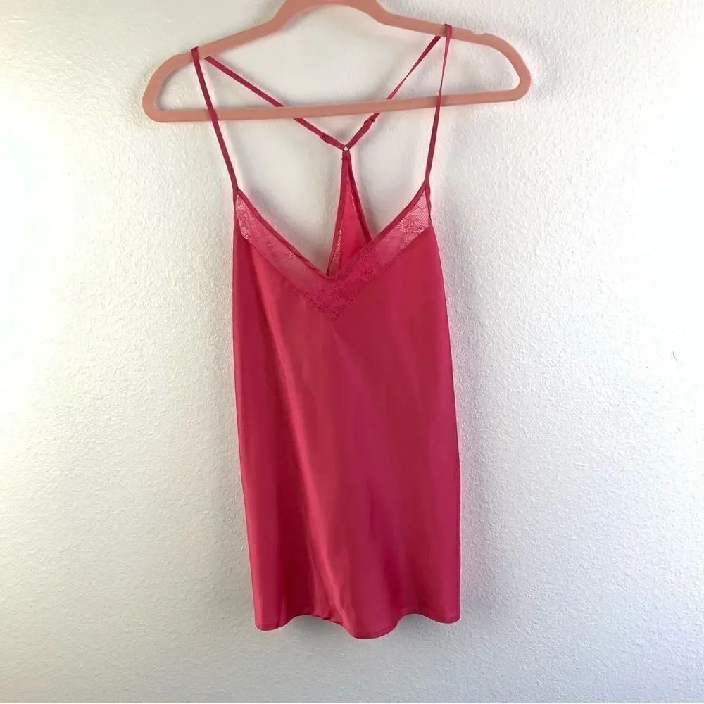 Modern Movement Strappy Cami‎